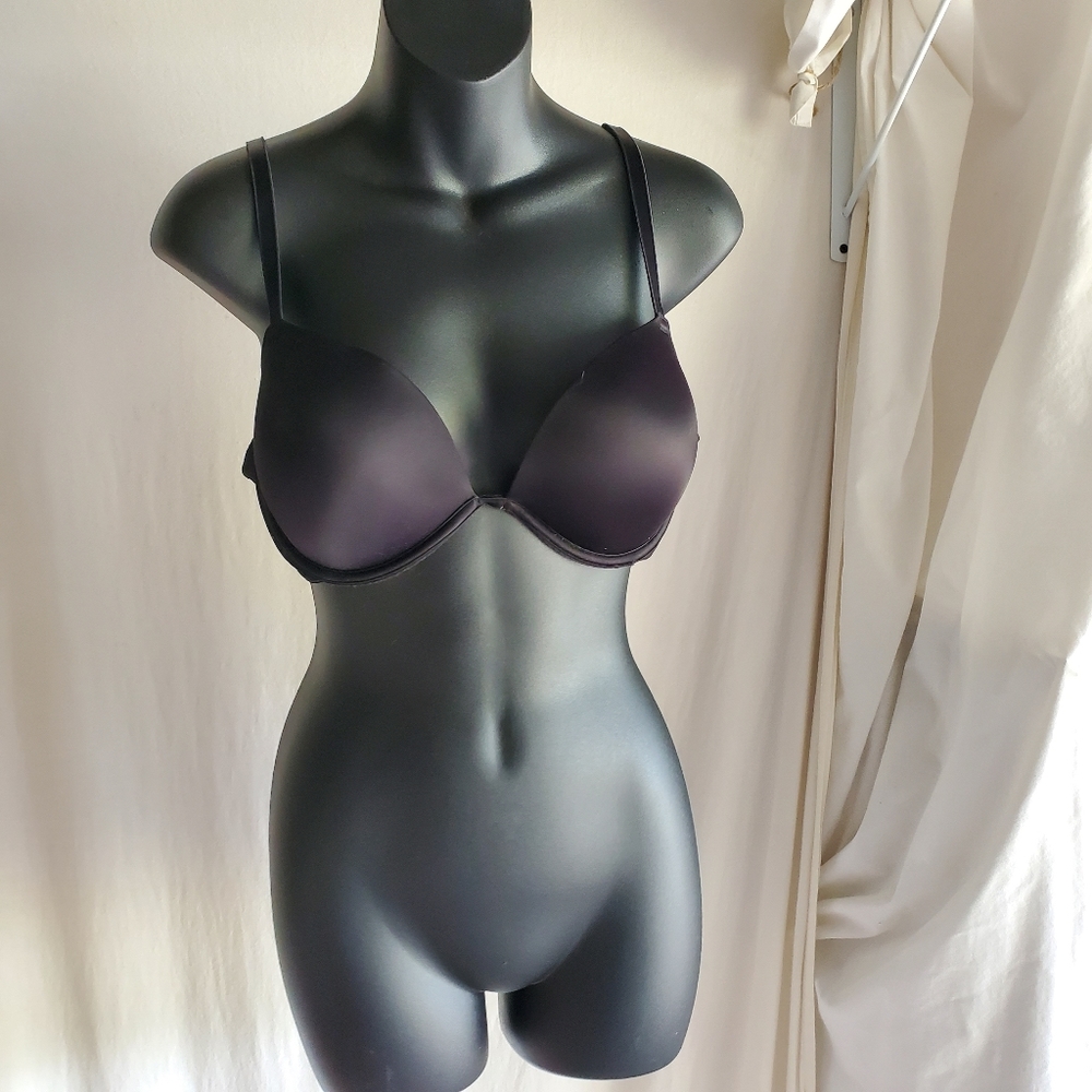 VICTORIA SECRET BRA BUNDLE